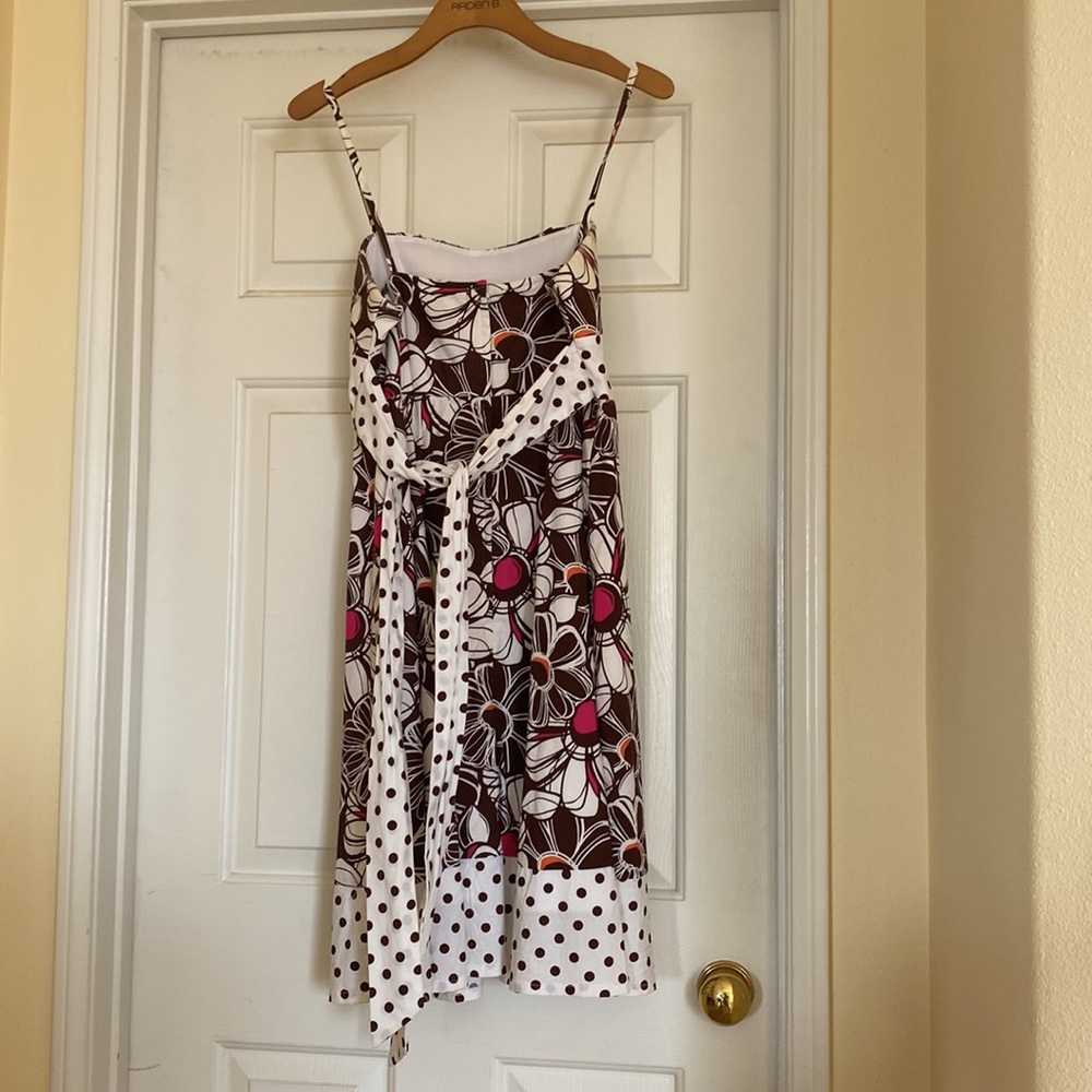 Dress - Picture 2 of 7